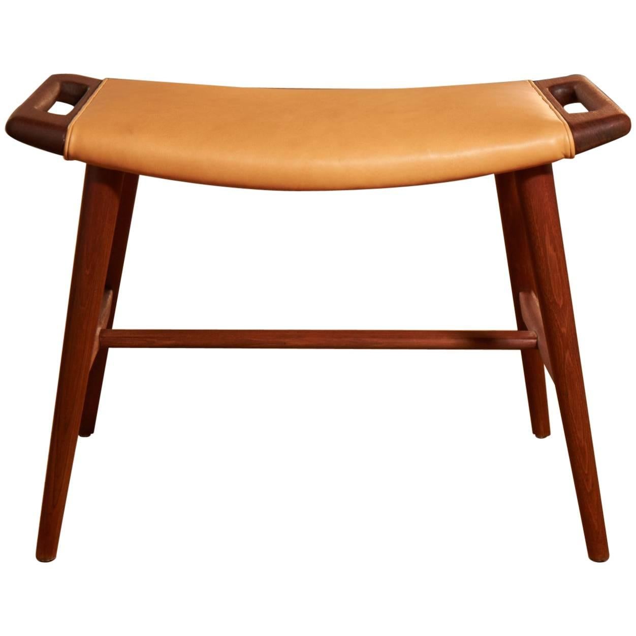 Hans J. Wegner AP30 Piano Stool For Sale