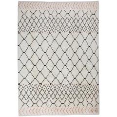 Contemporary Moroccan Rug 6