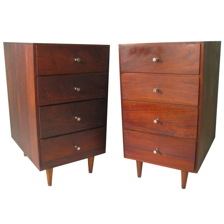 Pair of MidCentury Modern Walnut Night Tables Manner of Paul McCobb