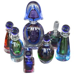 Collection de sept flacons de parfum en verre de Murano