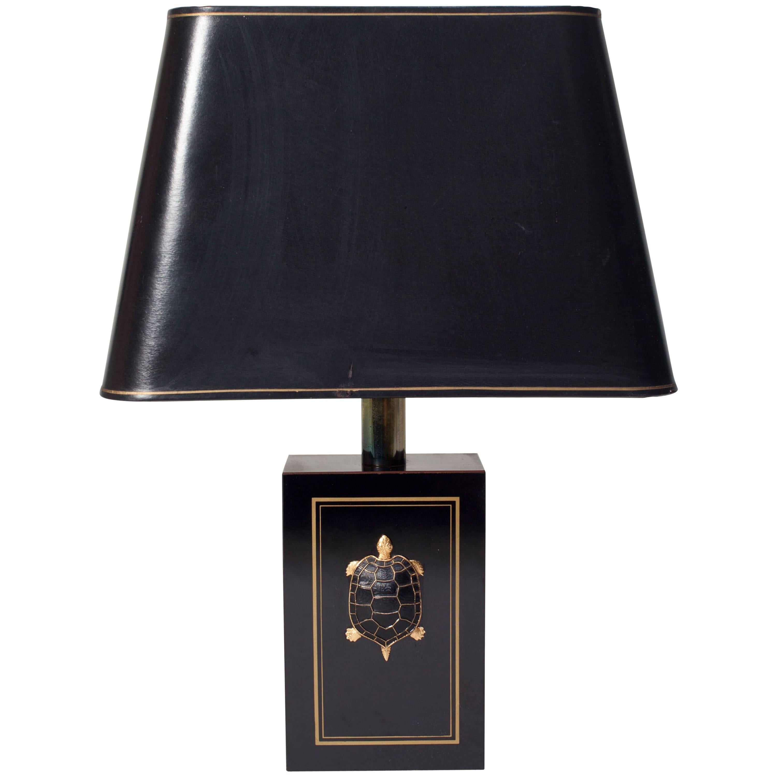 20th Century French Turtle Table Lamp 1980s Made of Black Plexiglas and Brass For Sale