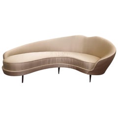 Charming Curved Sofa by Federico Munari