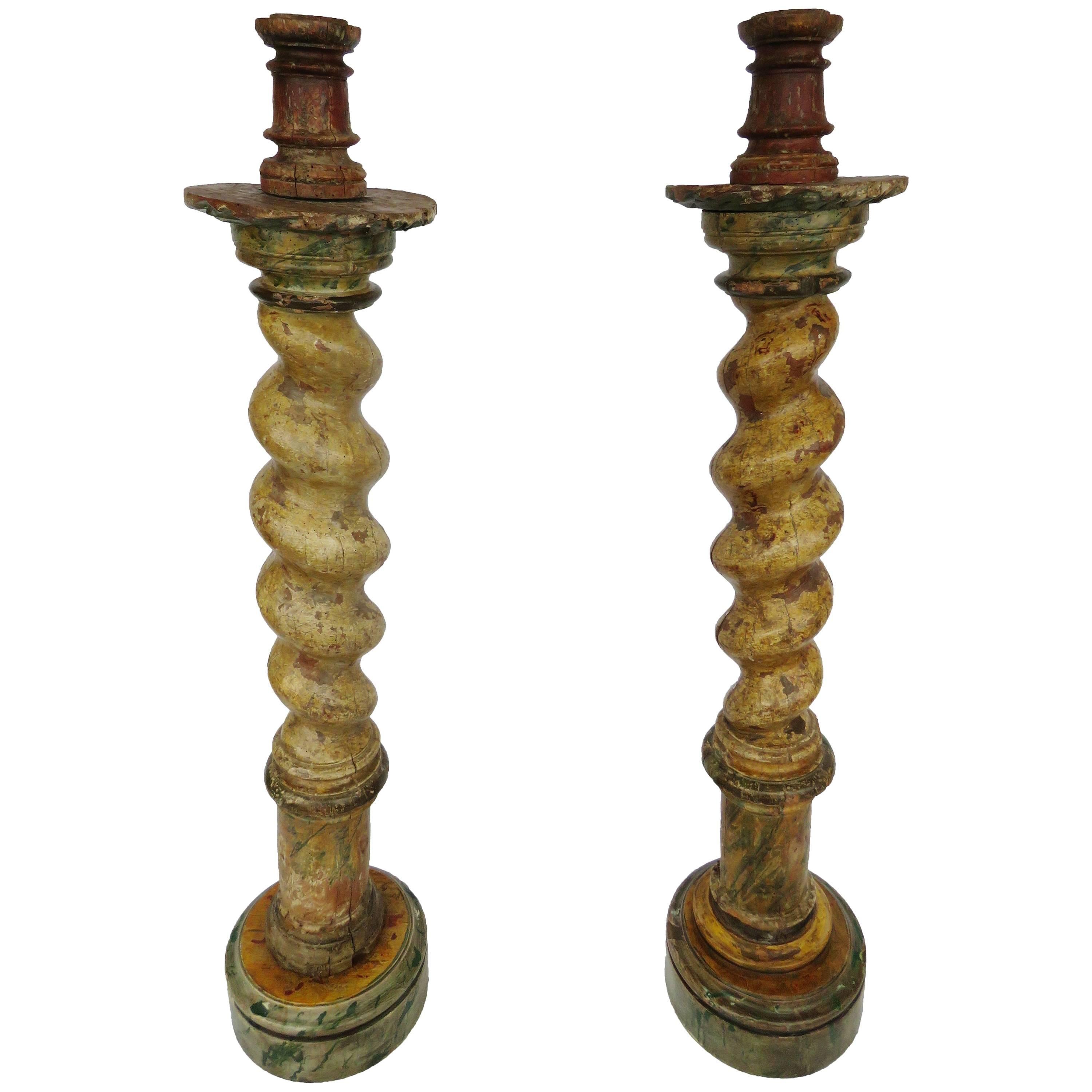 18th Century Pair of Painted Column Torcheres im Angebot