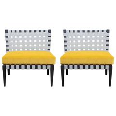 Paire de chaises à sangles modernes Vincent Wolf Grey en velours jaune par Niedermaier