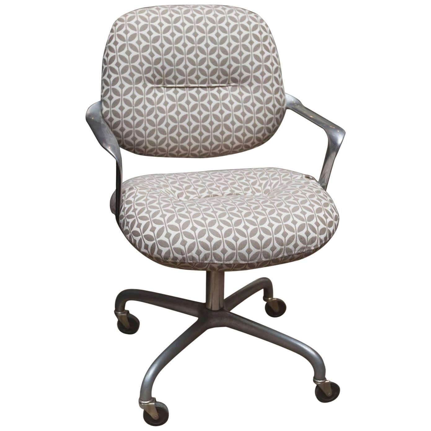 Andrew Morrison and Bruce Hannah for Knoll Office Chair For Sale