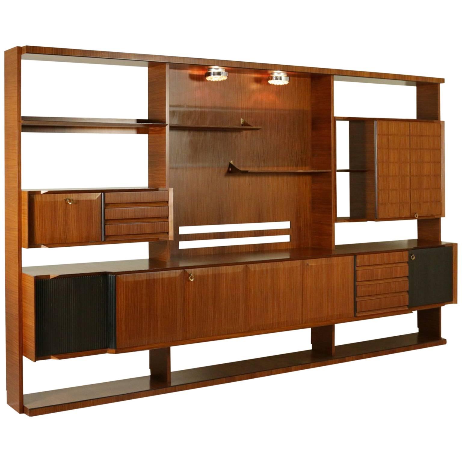 Living Room Cabinet Rosewood Veneer Ebony Stained Panels Vitnage, Italy, 1960s