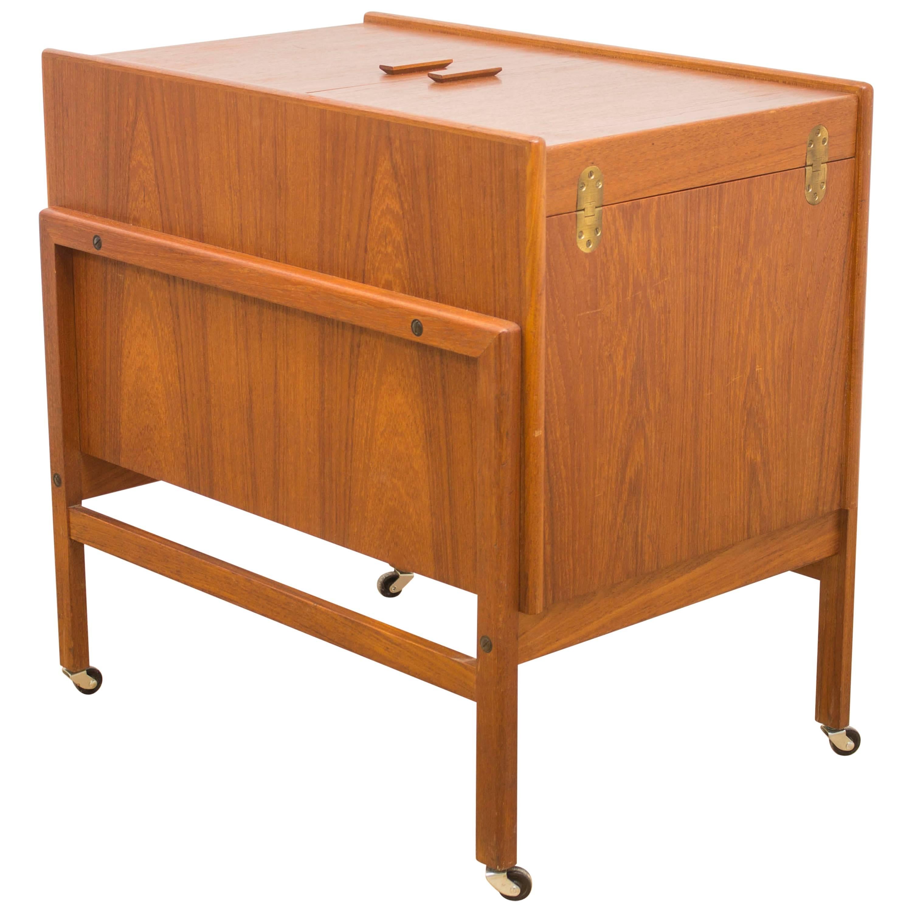 Arrebo Mobler Teak Dry Bar Cocktail Trolley For Sale