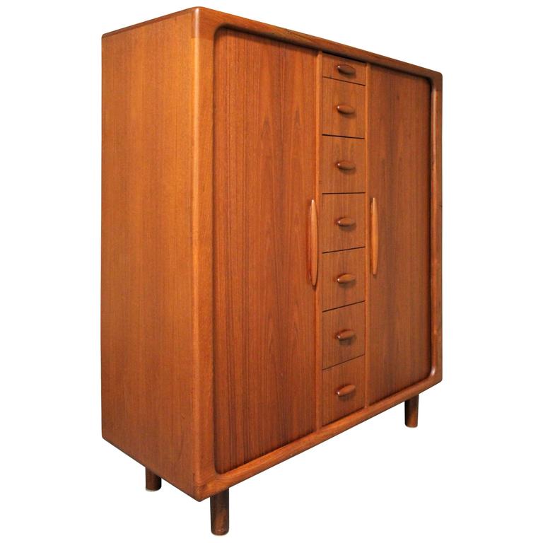 Danish Teak Gentleman's Chest/Dresser by Dyrlund at 1stDibs dyrlund