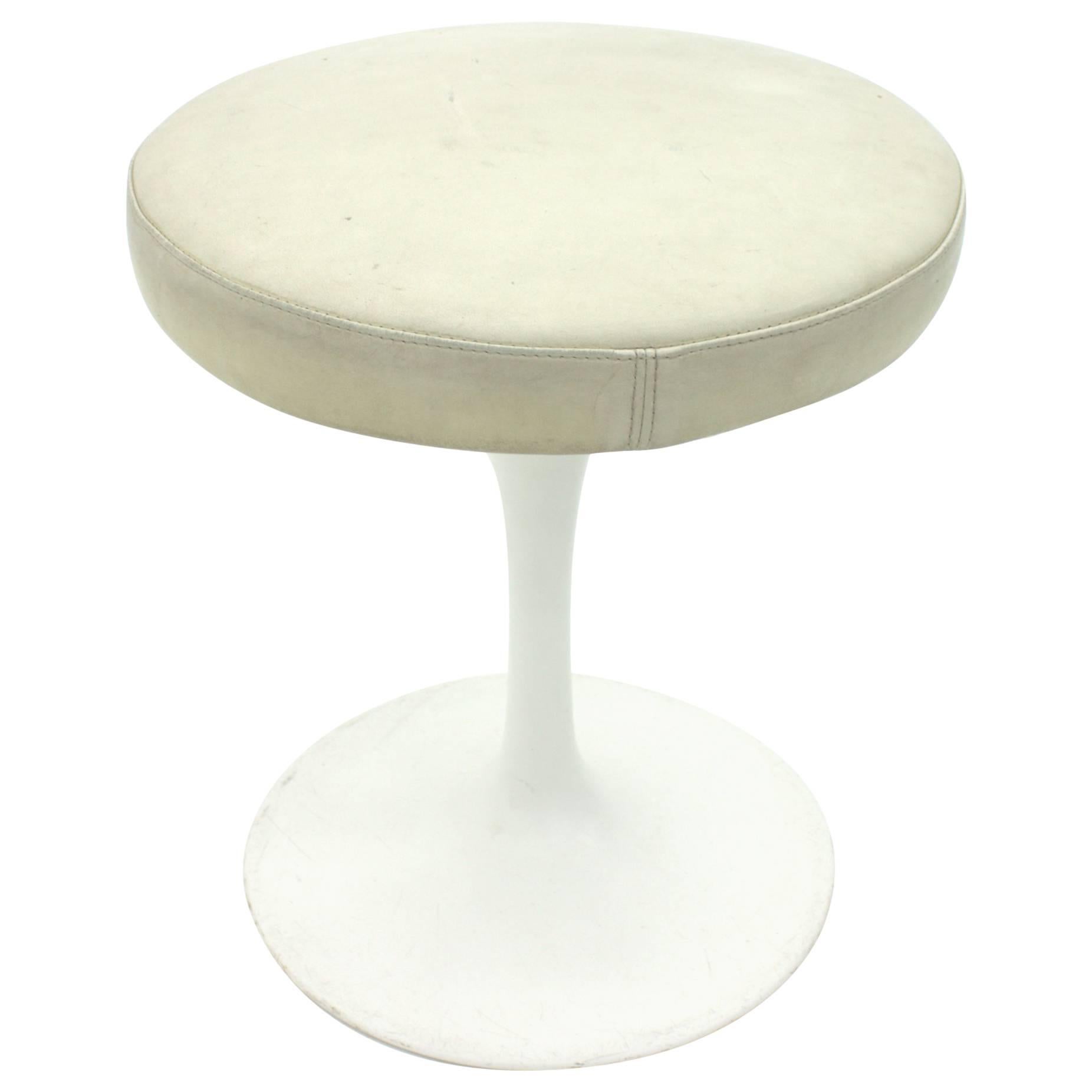 Eero Saarinen Stool by Knoll International