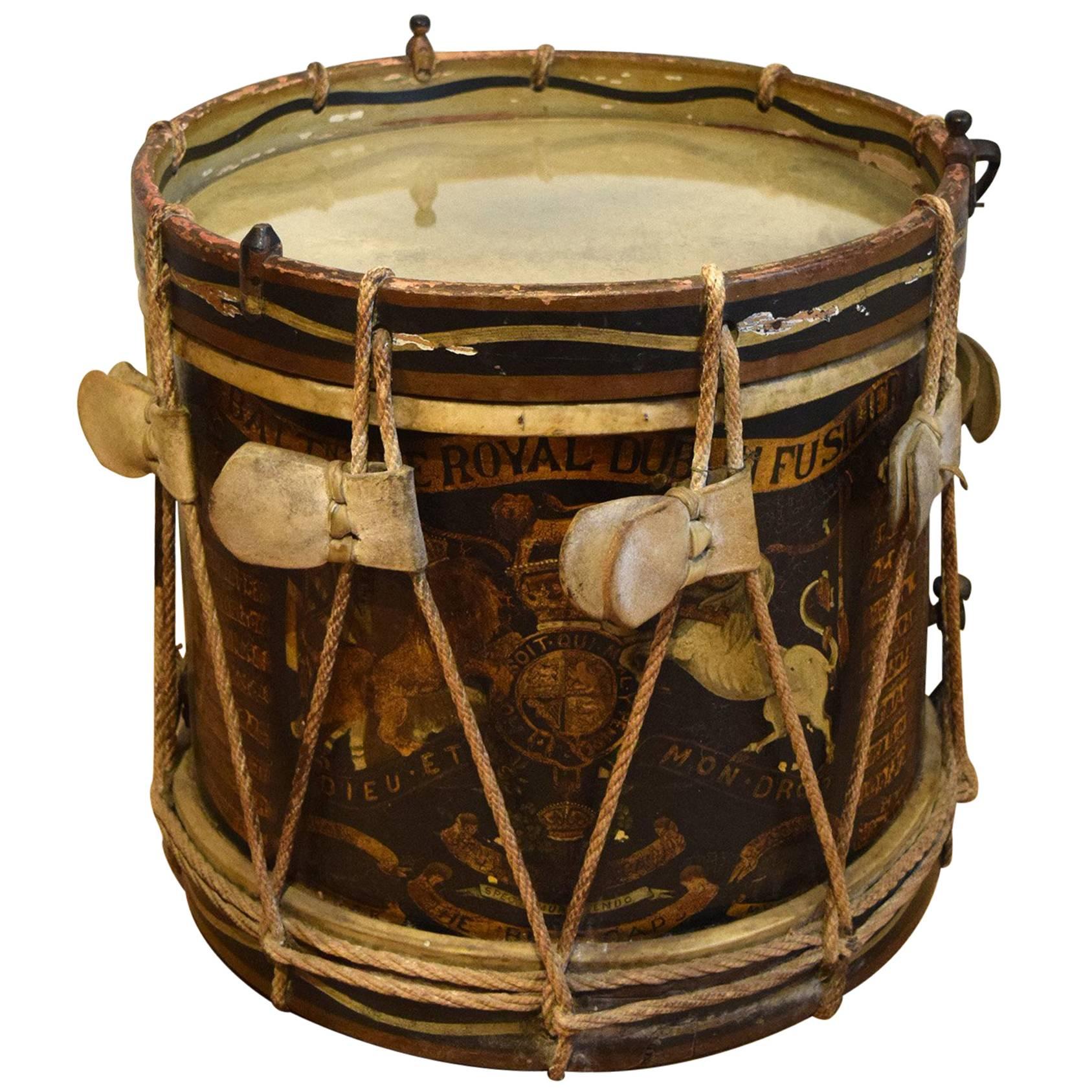 Table à tambour britannique du XIXe siècle en vente