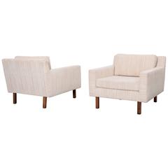 Pair of Wide Milo Baughman Lounge Chairs for Thayer Coggin 9