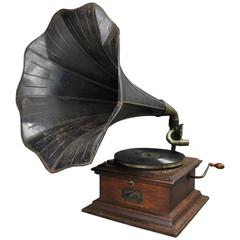 Antique Victor Victrola Phonograph Talking Machine with Tin Horn, circa 1900