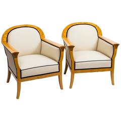 Antique Pair of Swedish Art Deco Crème Leather Armchairs, circa 1920