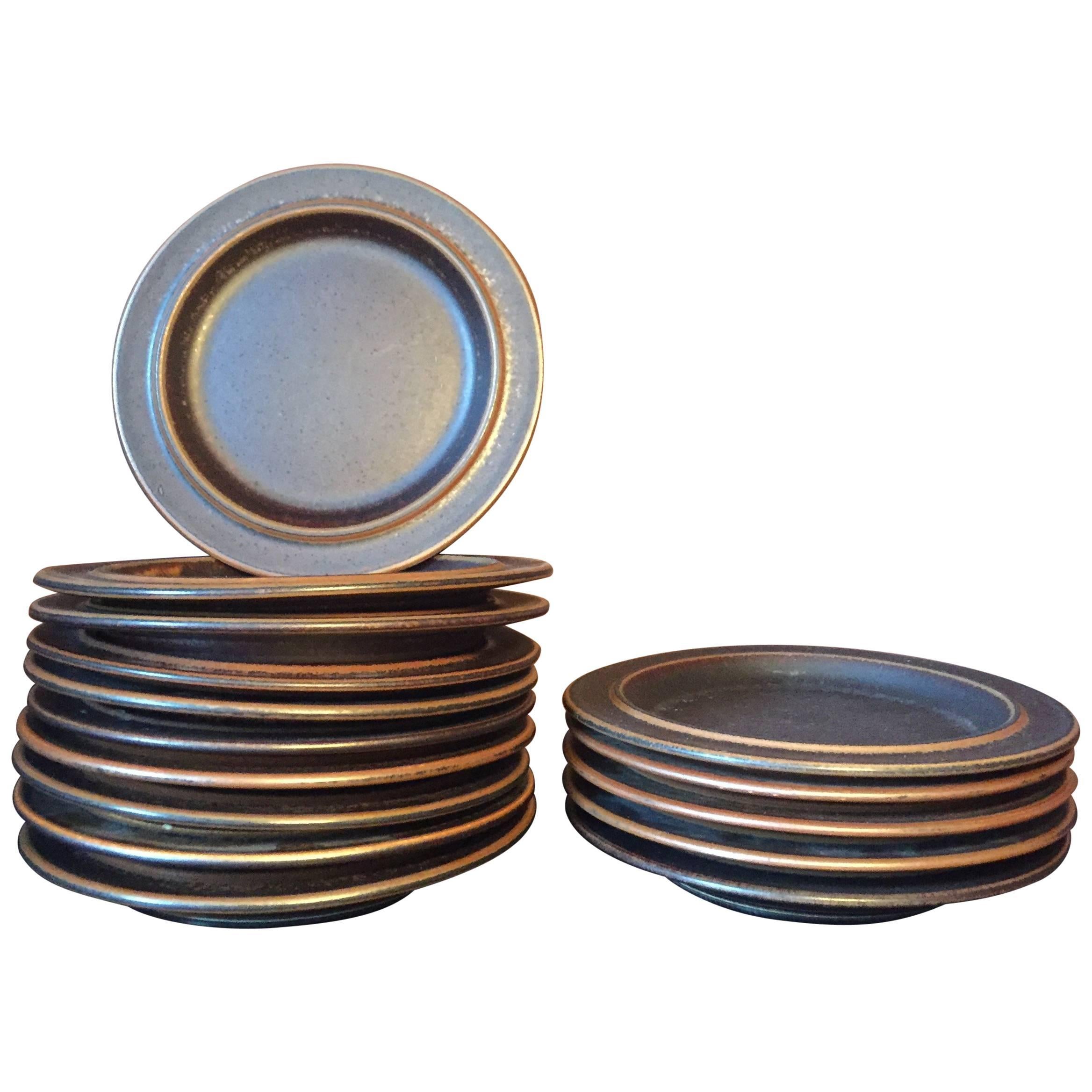 Ruska from Arabia, Brown Stoneware, 15 Lunch Plates, Finnish Design For Sale