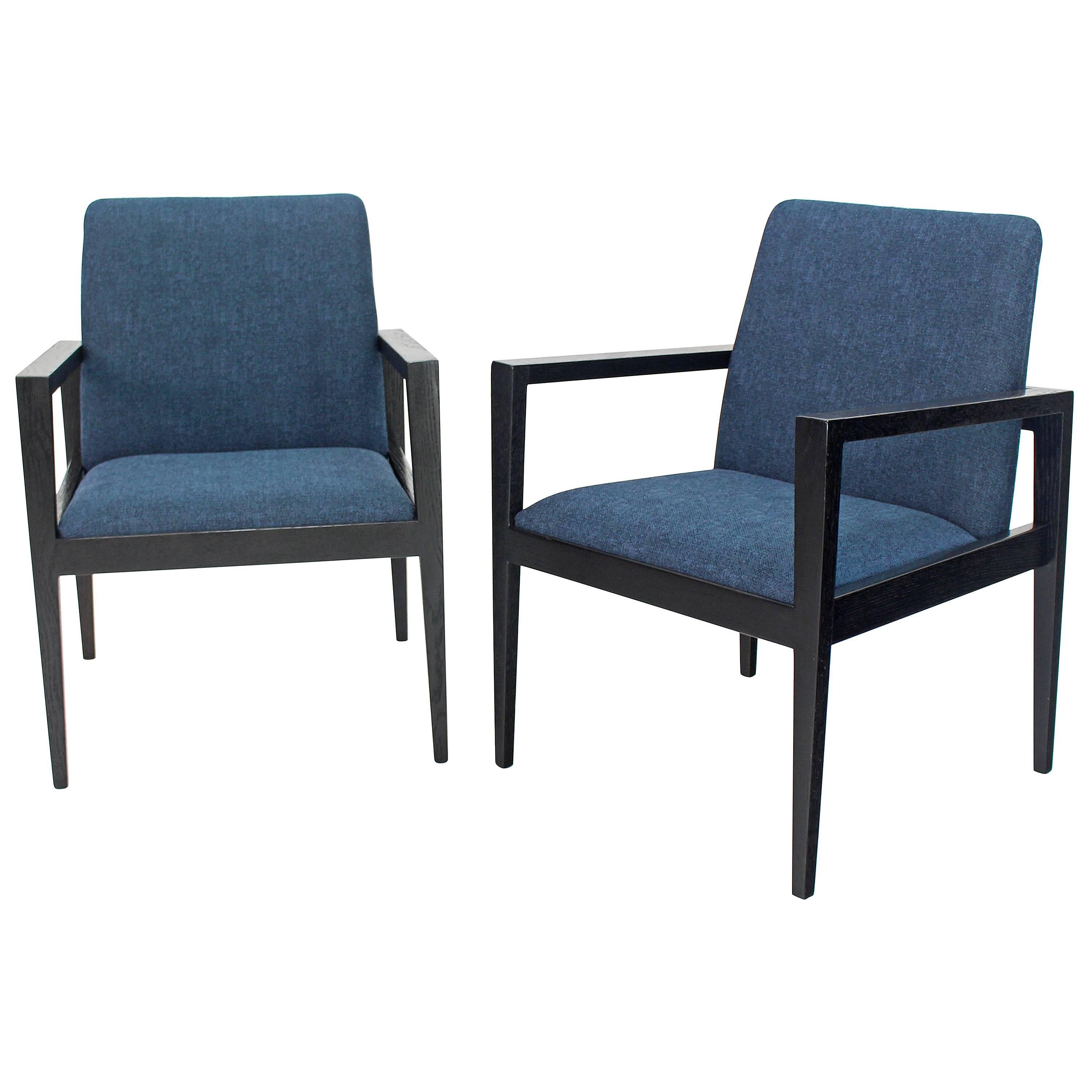 Pair of Mid-Century Modern Ebonized Lounge Chairs For Sale