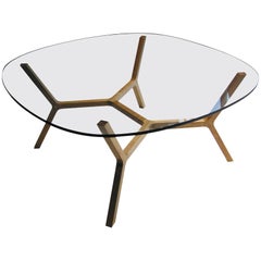 Table basse contemporaine « Stick » à quatre pieds en chêne blanc de Casey Lurie USA