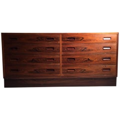 Retro Danish Modern Signed Poul Hundevad Rosewood Dresser Sideboard