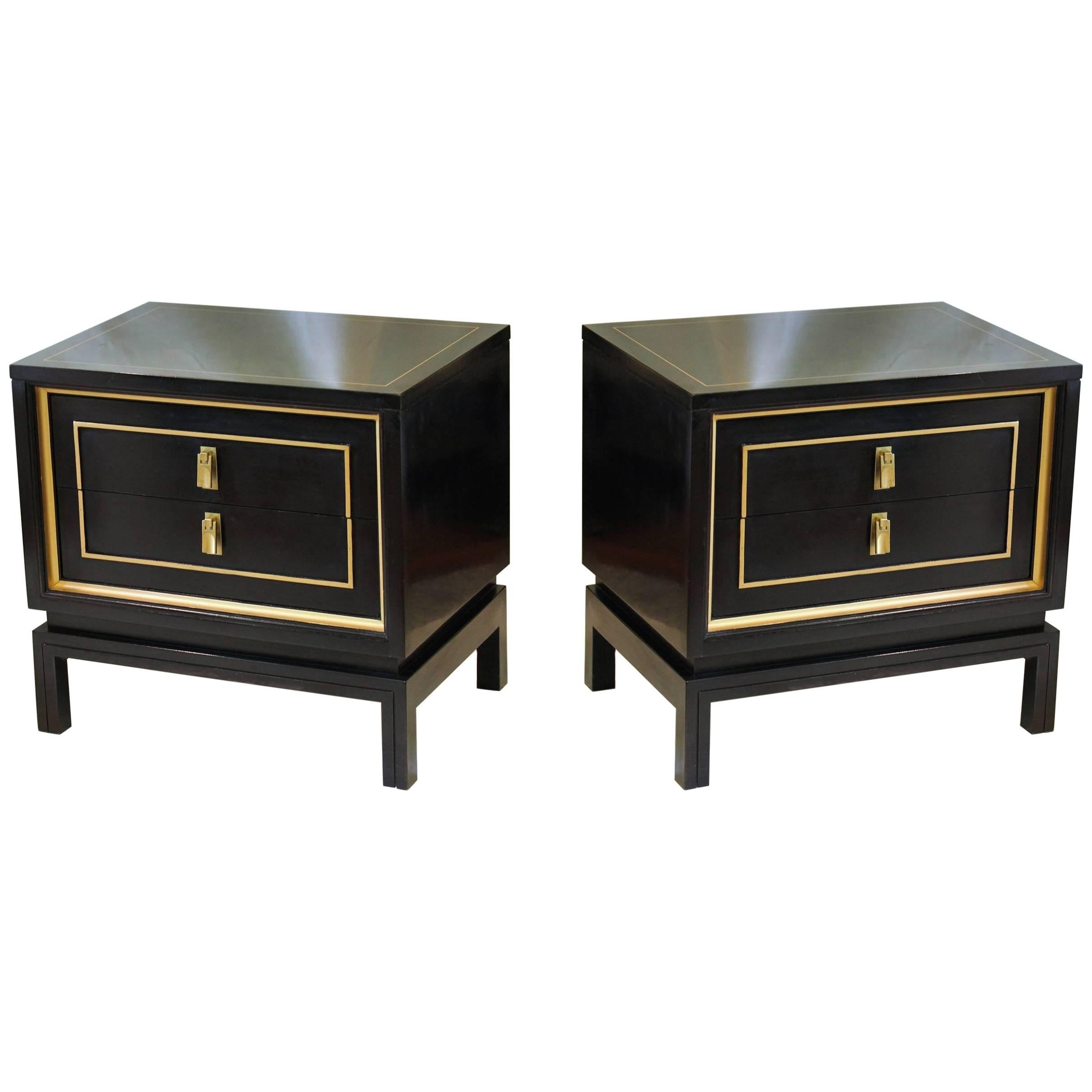 Pair of American of Martinsville Black and Gold Lacquered Nightstands For Sale