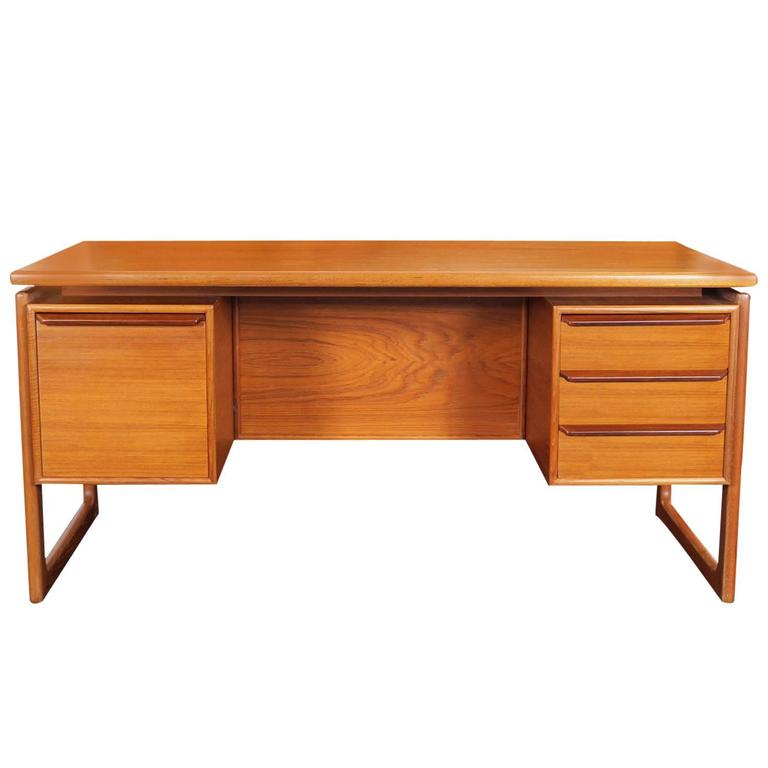 Danish Modern Teak Desk For Sale at 1stdibs