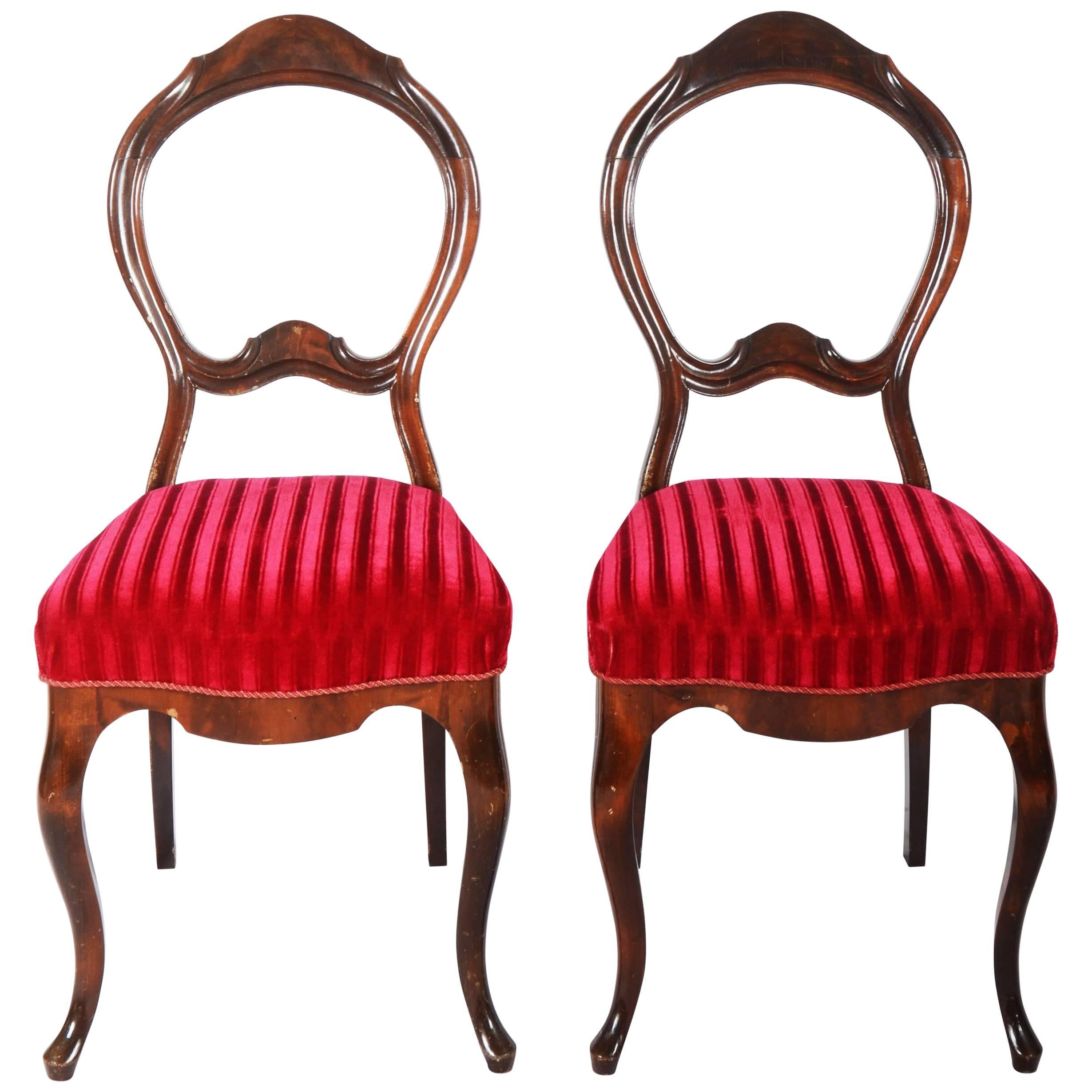 Mahagoni-Stühle aus den 1850er Jahren, Paar im Angebot