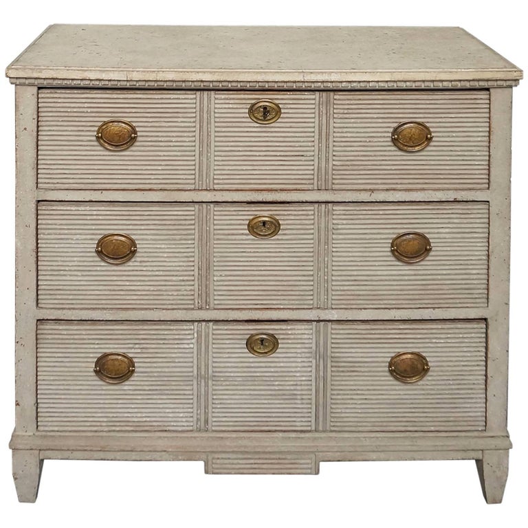 Unusual Reeded Chest of Drawers at 1stDibs