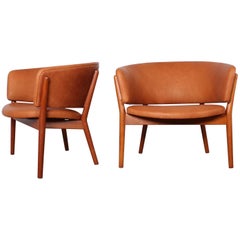 Pair of Lounge Chairs by Nanna Ditzel 3