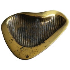 Ben Seibel Decorative Modernist Organic Heart or Kidney Shaped Brass Metal Tray