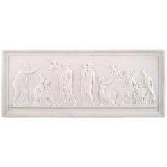 Antique plaque de biscuit Royal Copenhagen d'après Thorvaldsen « Love Ages # 115 »