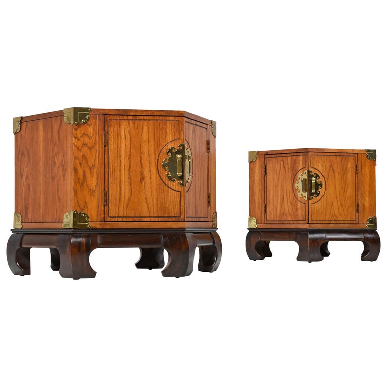 Pair Of Chinoiserie Asian Inspired Bassett Hexagon Side Table Nightstands At 1stdibs