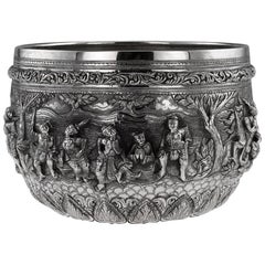20th Century Burmese Solid Silver Thabeik Bowl, Rangoon, Tiger Mark, circa 1900