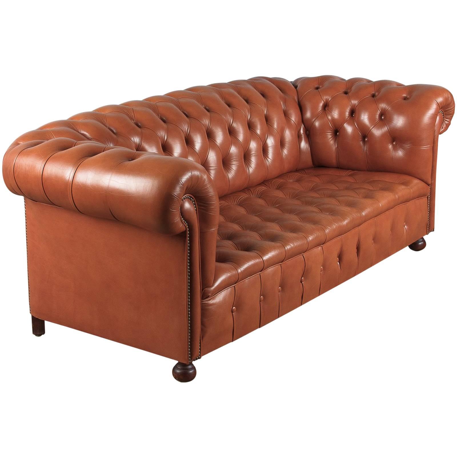 Vintage English Leather Chesterfield Sofa, 1960s