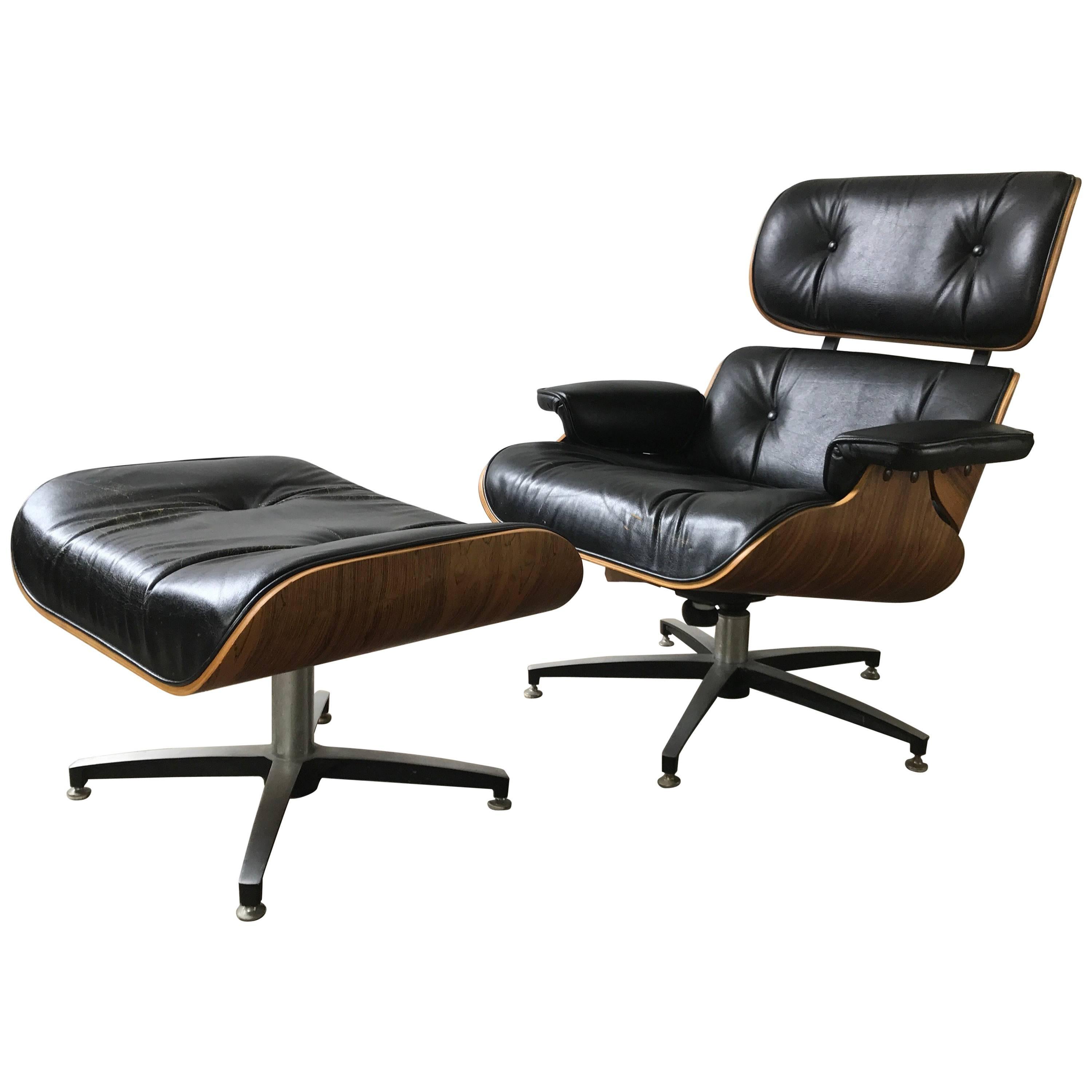 Modernist Rosewood and Leather Eames Style 670 Lounge Chair and Ottoman