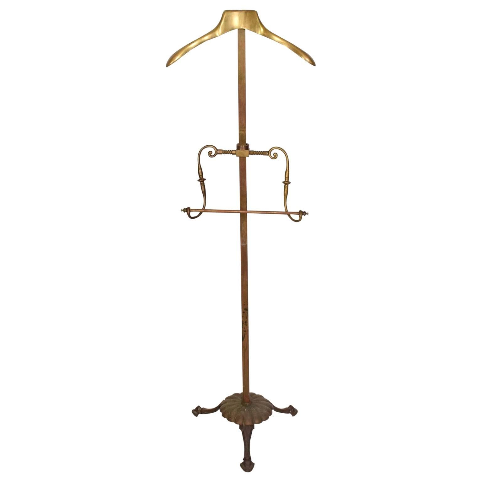 Brass Gentleman's Valet Hollywood Regency Era Coat Rack For Sale at
