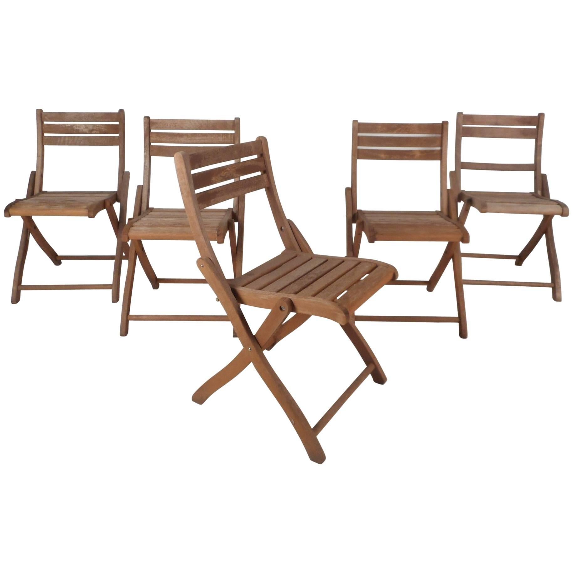 Set of Five Mid-Century Modern Wood Folding Chairs For Sale