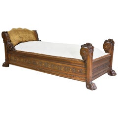 Late 18th Century French Directoire Daybed in Carved Mahogany