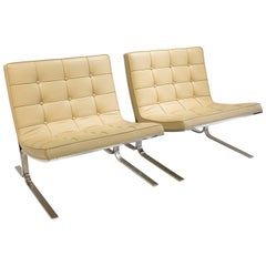 Paire de chaises Nicos Zographos