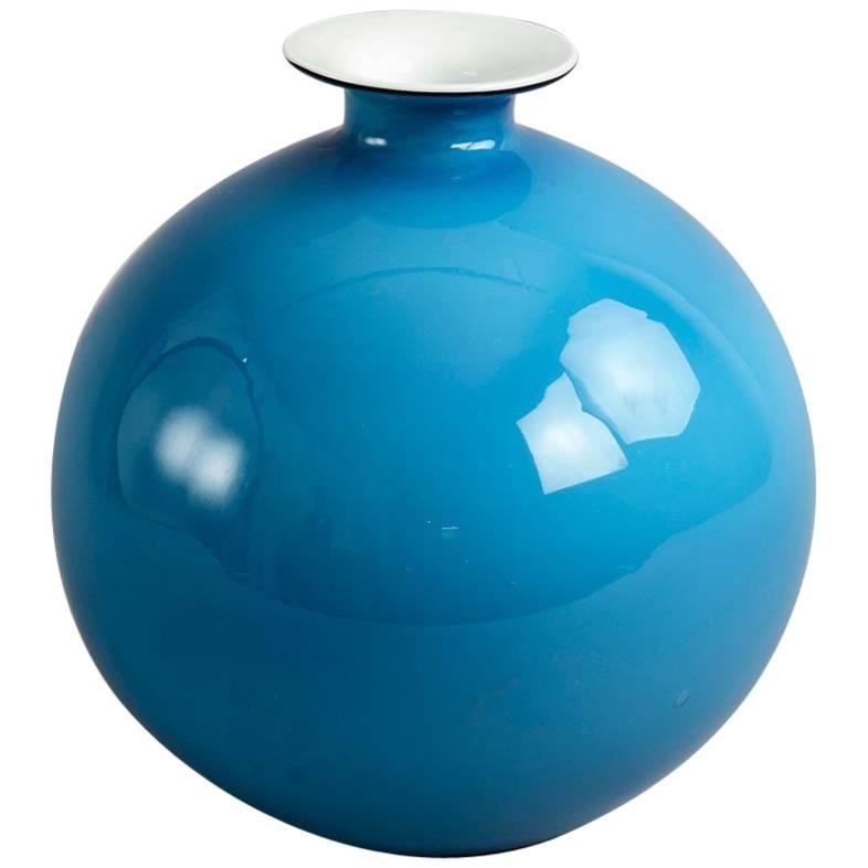 "Carnaby" Vase in Blue and White Glass by Per Lutkenfor Holmegaard, Denmark For Sale