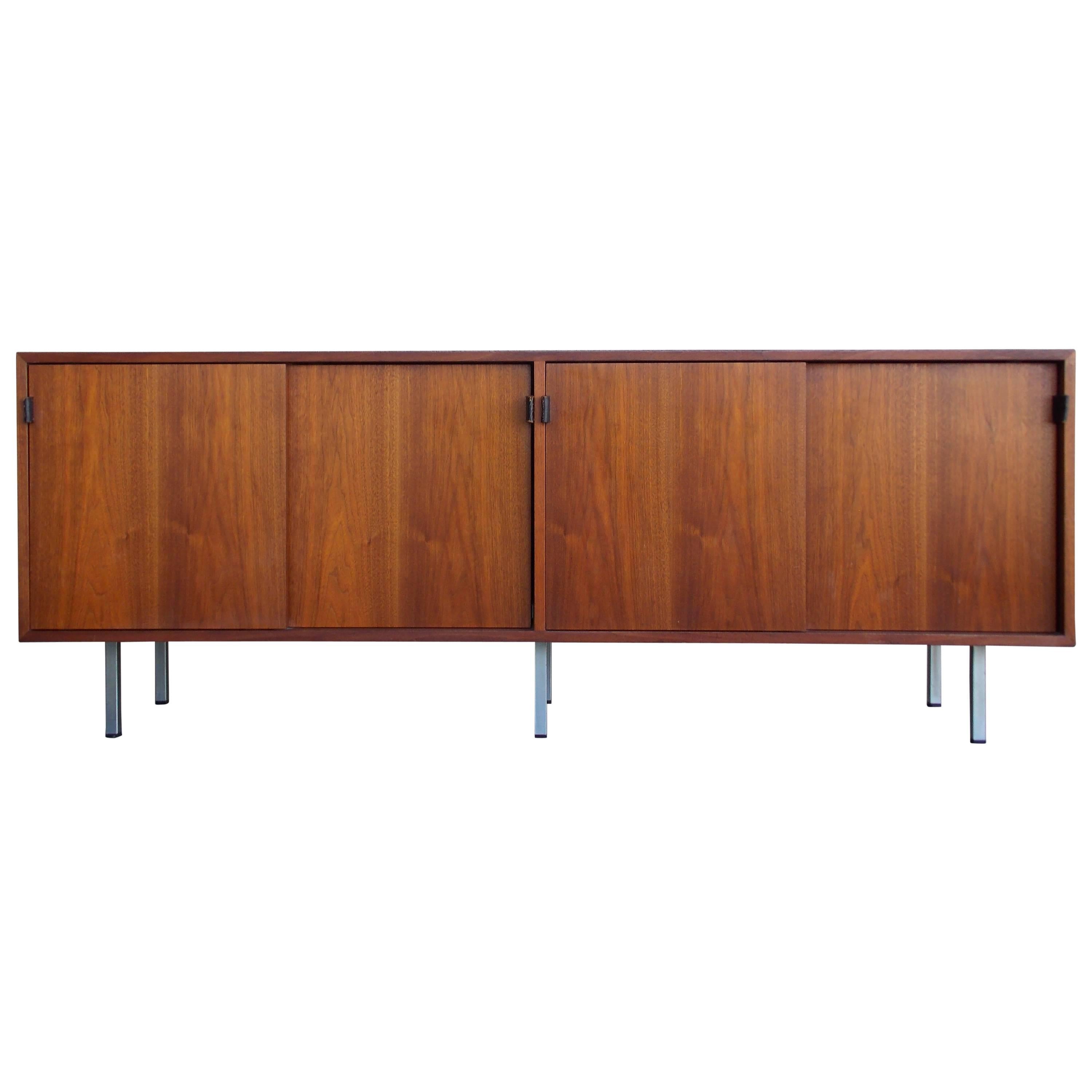 Florence Knoll Mid-Century Credenza, 1950's