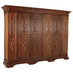 18th Century Solid Walnut Wardrobe with Four Doors, Italy 2