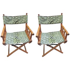 Retro Leopard Needlepoint Mid-Century Pair of Faux Bamboo Folding Chairs 