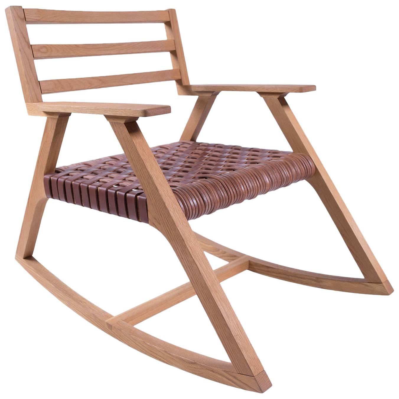 Giacomo Rocking Chair in Oak with Woven Leather Seat im Angebot