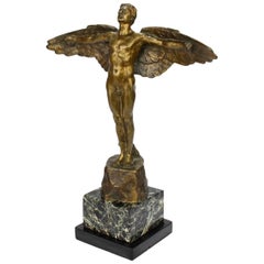 Vergoldete Bronzeskulptur eines männlichen Aktes als Ikarus von Victor Heinrich Seifert:: Art Deco