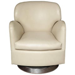 Swivel or Rocking Chair in the Manner of Milo Baughman 1
