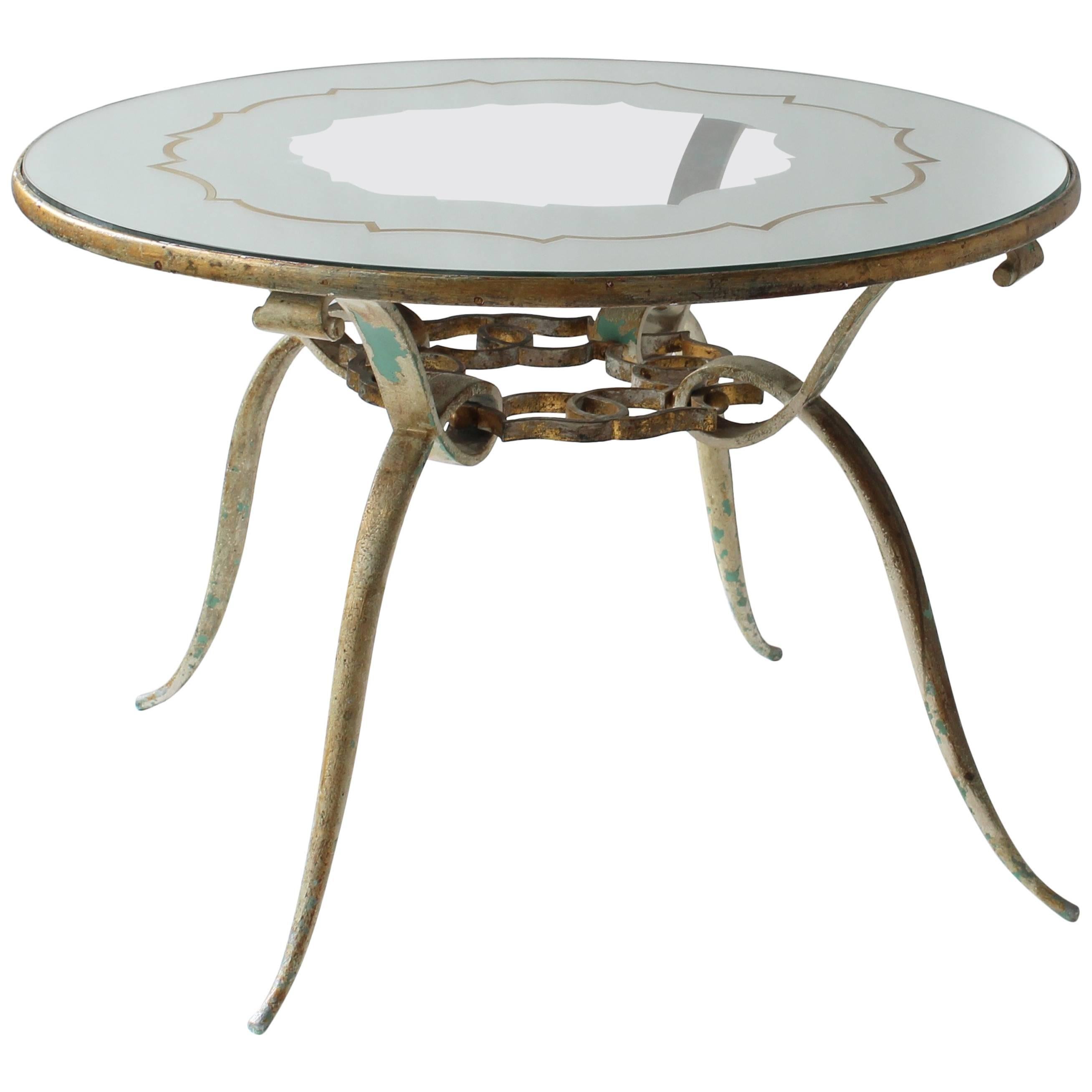 Hollywood Regency Round Mirrored and Clear Pattern Coffee Table in Gilt Metal