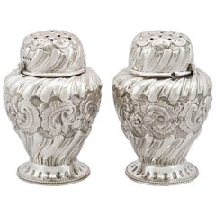1880s Pair of Victorian Sterling Silver Condiment Shakers 9