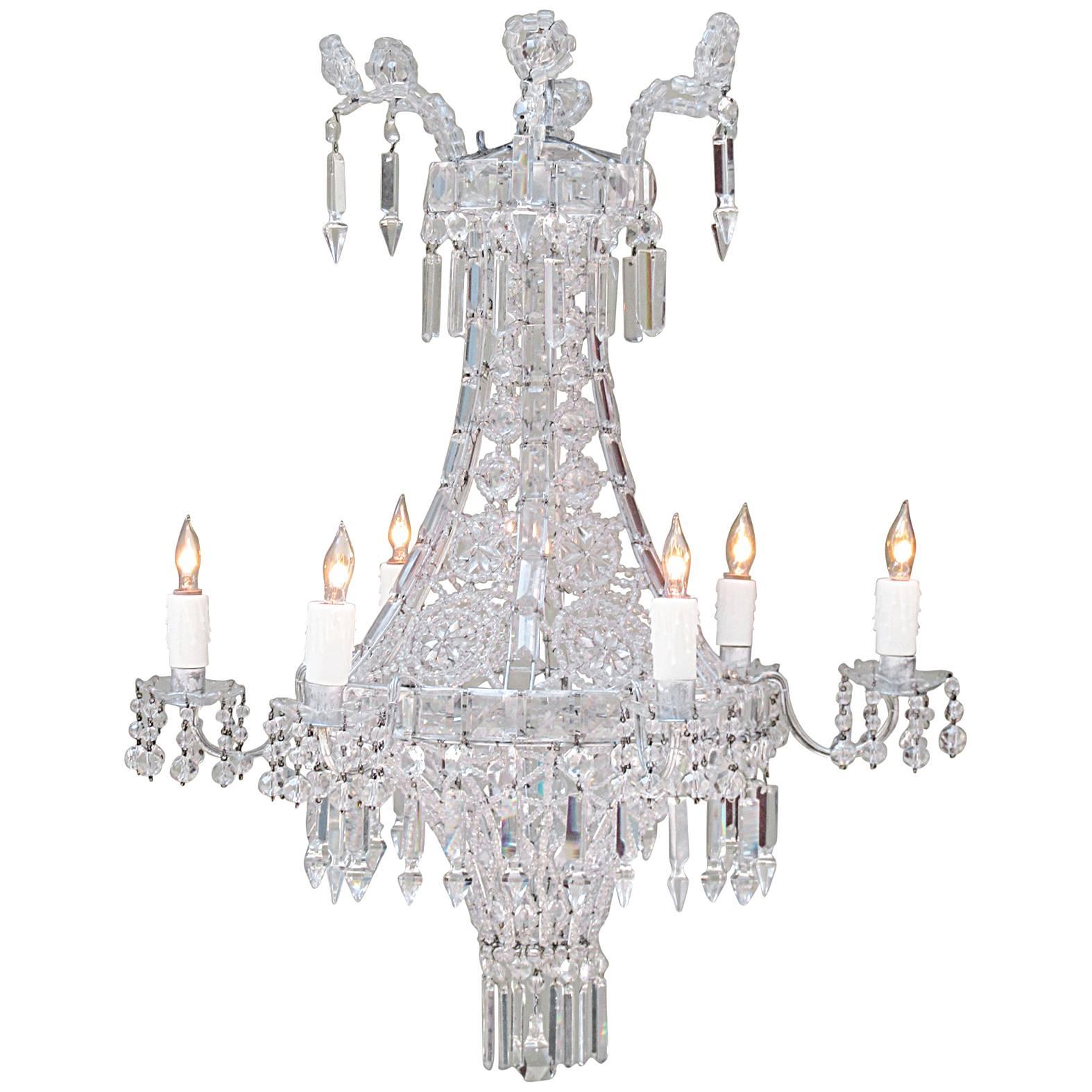 Early 20th Century Italian Neoclassical Crystal and Tole Chandelier