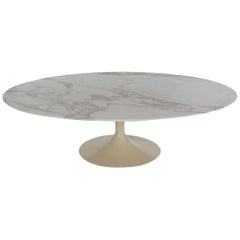 Mid-Century Modern Eero Saarinen Oval Marble Tulip Cocktail Table for Knoll