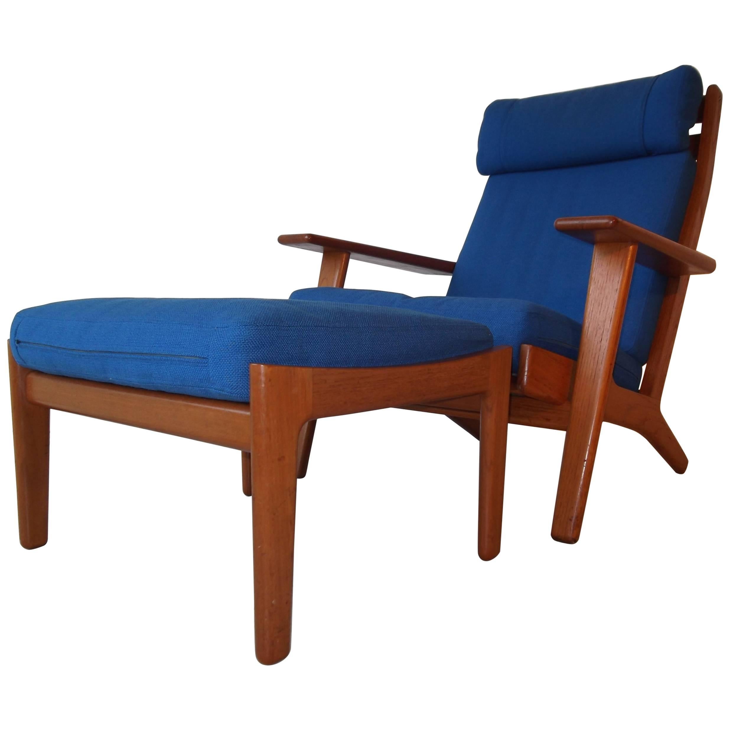 Hans Wegner Teak Lounge Chair with Ottoman for GETAMA For Sale