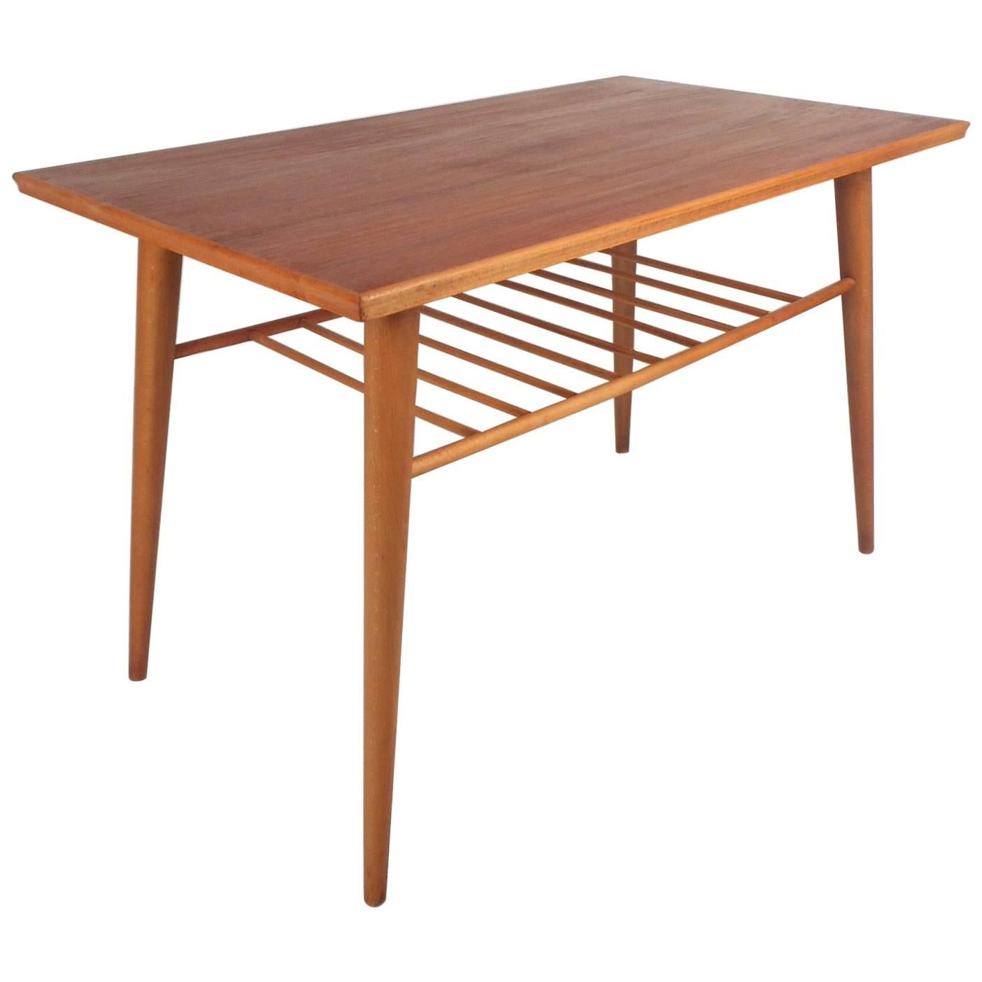 Mid-Century Modern Paul McCobb Style End Table