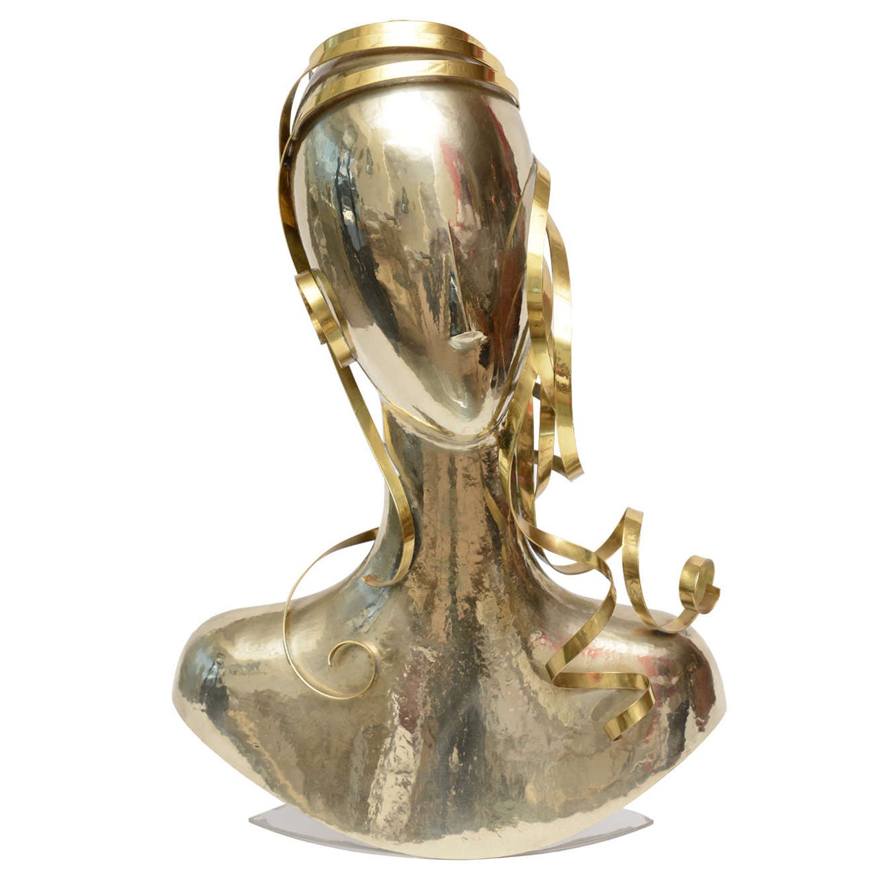 A Schmidt Sculpture en argent et laiton martelée à la main A Silver et Brass One Of A Kind